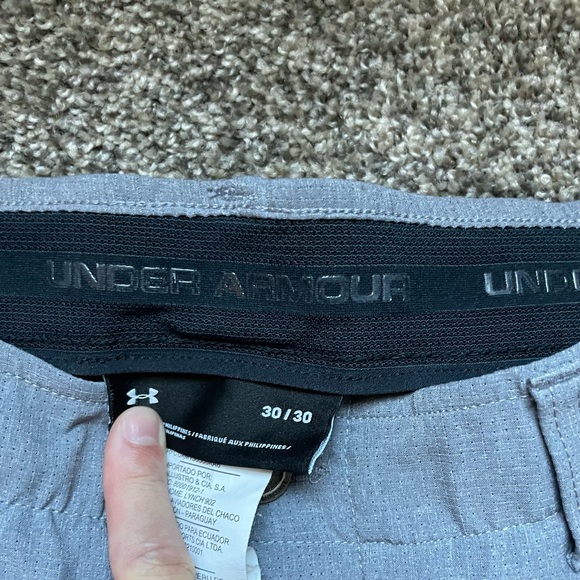 Mens Under Armour Pants (tapered) - Picture 2 of 3